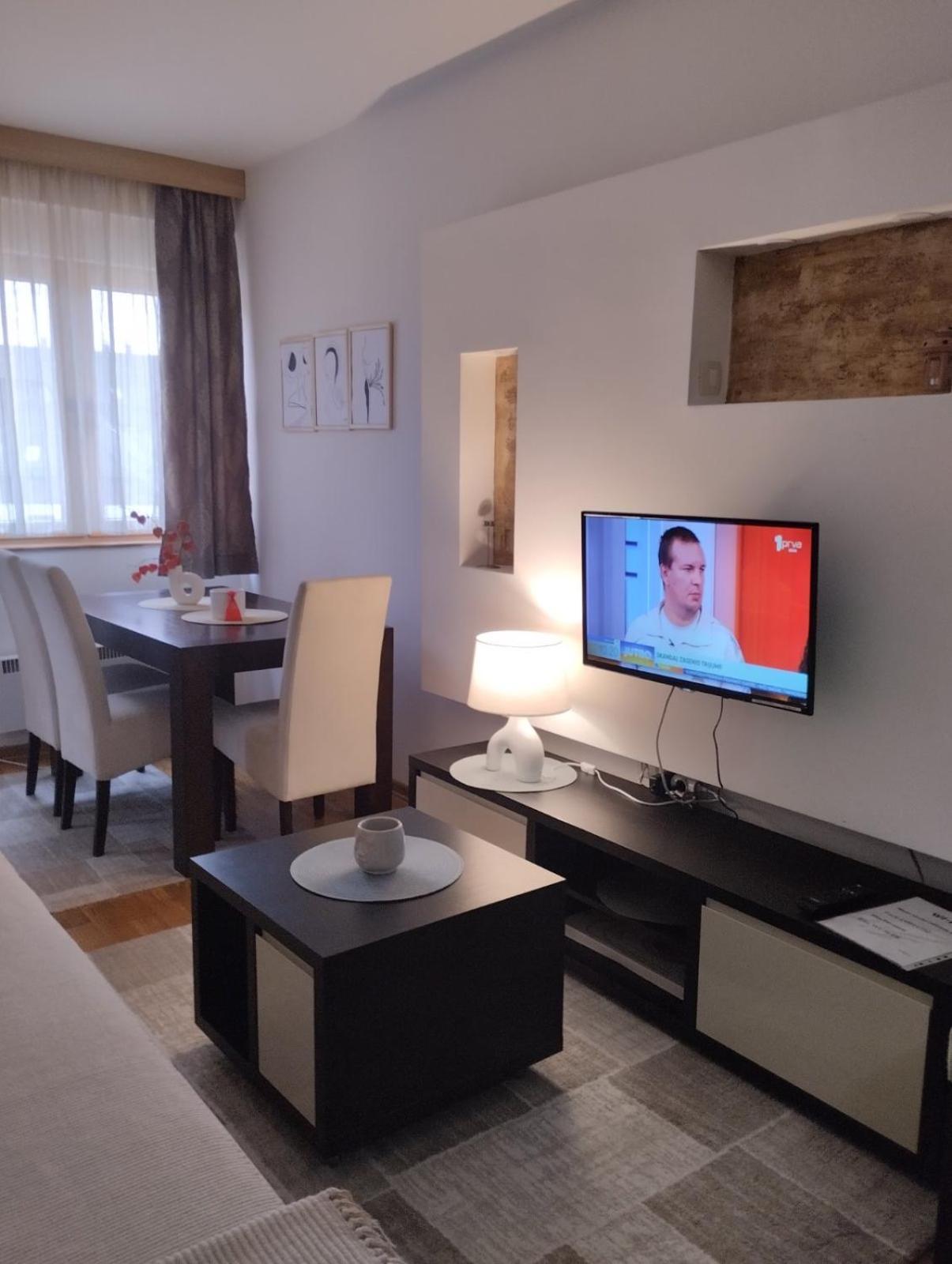 Beli Apartman U Zlatiborskim Konacima Bele Vode Bb Dış mekan fotoğraf