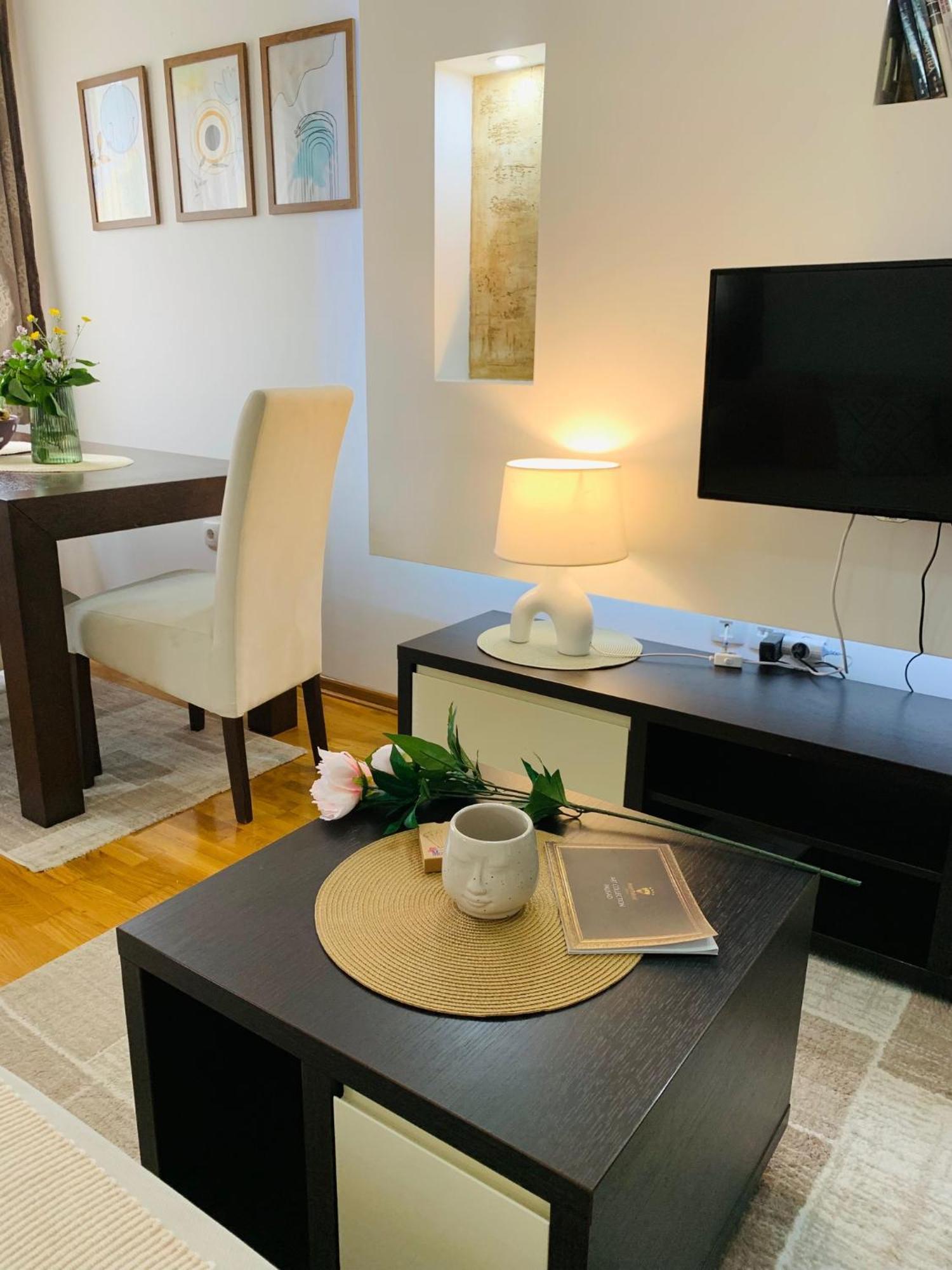 Beli Apartman U Zlatiborskim Konacima Bele Vode Bb Dış mekan fotoğraf