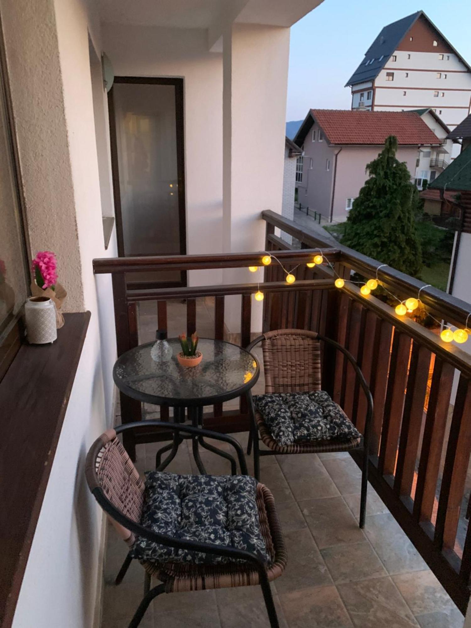 Beli Apartman U Zlatiborskim Konacima Bele Vode Bb Dış mekan fotoğraf